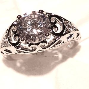 Brilliant white sapphire in silver